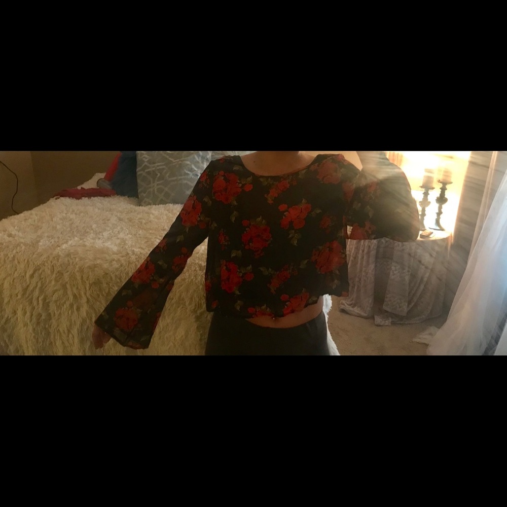 Boutique blouse! Little ware